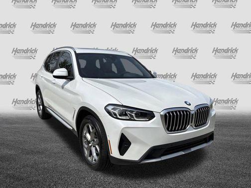 Mineral White Metallic 2024 BMW X3 sDrive30i