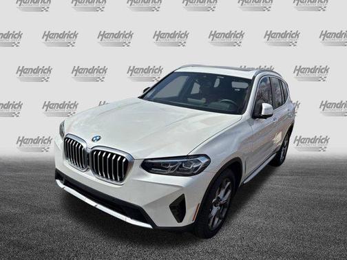 Mineral White Metallic 2024 BMW X3 sDrive30i