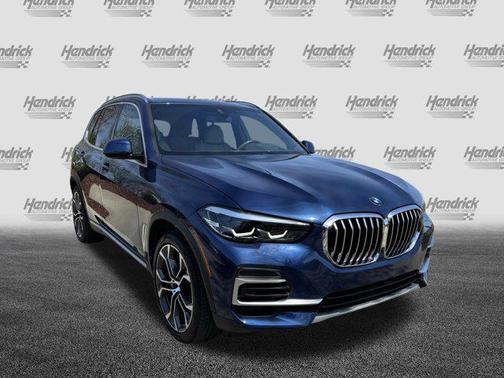 Phytonic Blue Metallic 2023 BMW X5 sDrive40i