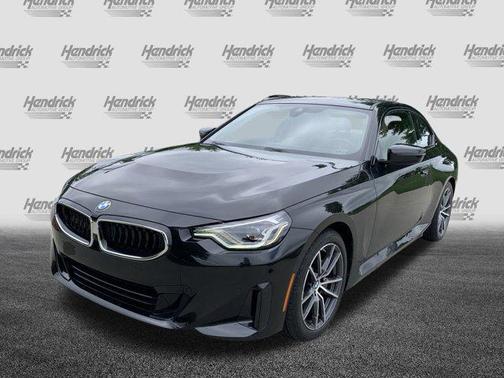 2024 BMW 230 i
