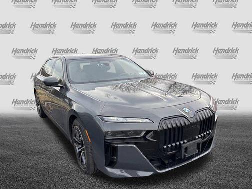 2023 BMW 760 i xDrive