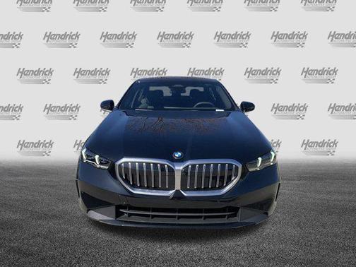 2025 BMW 530 i