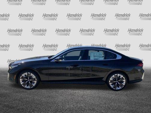 2025 BMW 530 i