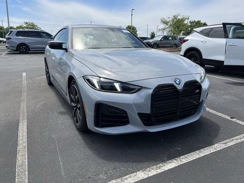 2025 BMW M440 i