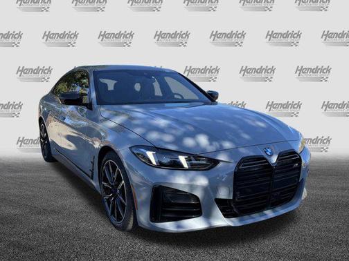 2025 BMW M440 i