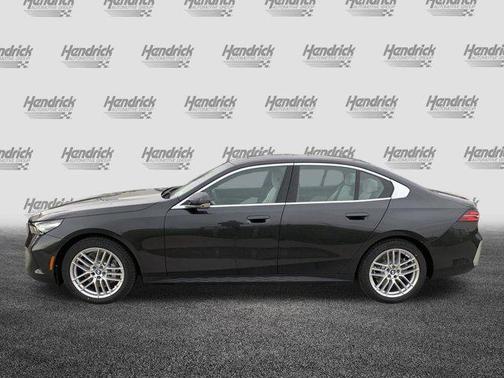 2025 BMW 530 i
