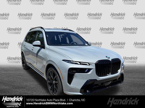 Brooklyn Grey Metallic 2027 BMW X7 xDrive40i