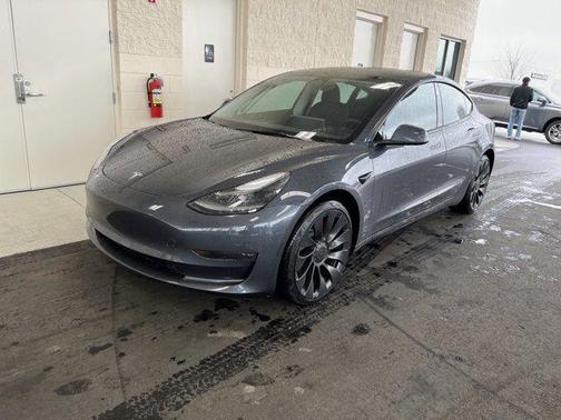 2023 Tesla Model 3 Performance
