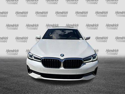 2021 BMW 540 540i