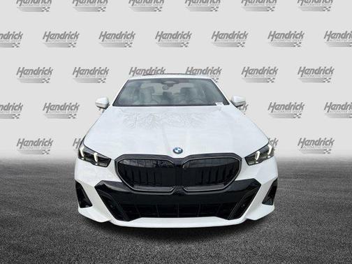 2024 BMW 530 i