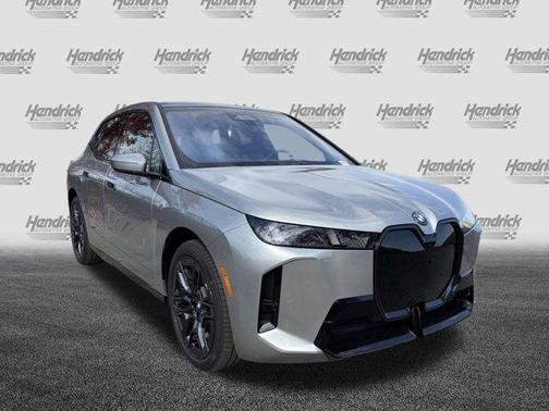 2026 BMW iX xDrive60