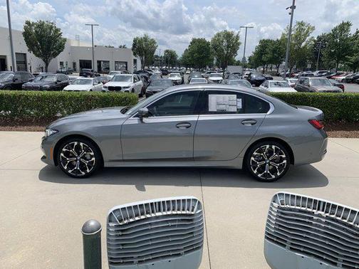 2025 BMW 330 330i Sedan