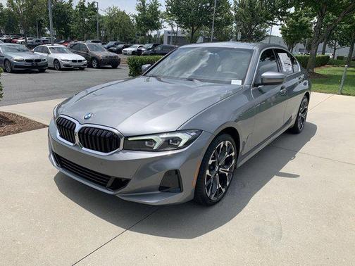 2025 BMW 330 330i Sedan