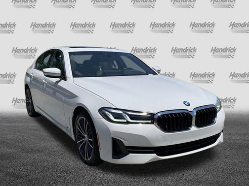 2022 BMW 540 i