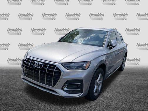 2022 Audi Q5 40 Premium