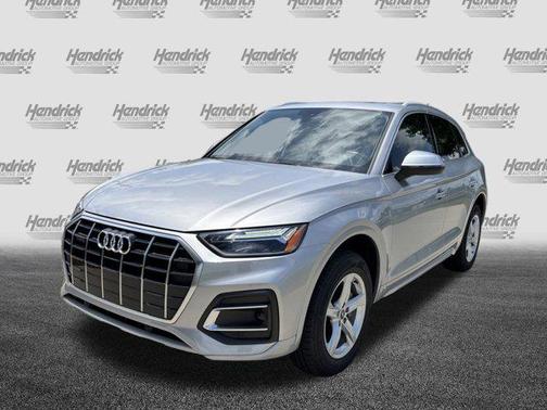 2022 Audi Q5 40 Premium