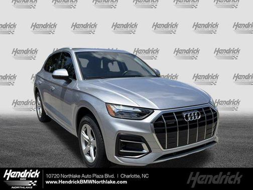 2022 Audi Q5 40 Premium