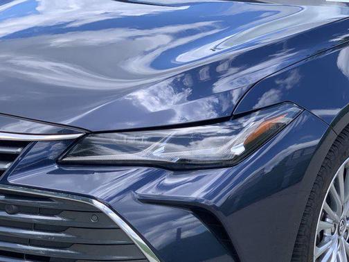 2020 Toyota Avalon Hybrid Limited