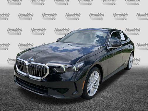 2024 BMW 530 i xDrive