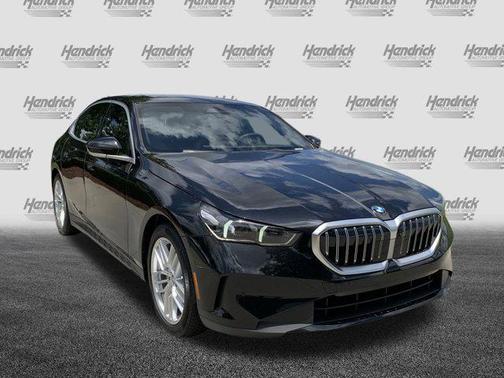 2024 BMW 530 i xDrive