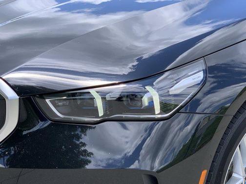 2024 BMW 530 i xDrive