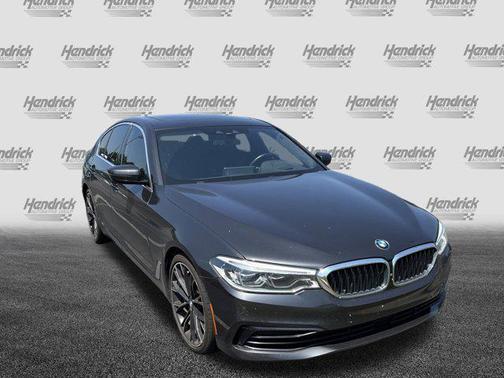 2020 BMW 540 540i
