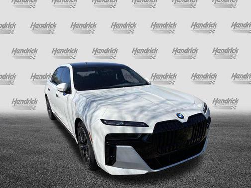 2023 BMW 760 i xDrive