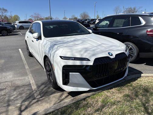 2023 BMW 760 i xDrive