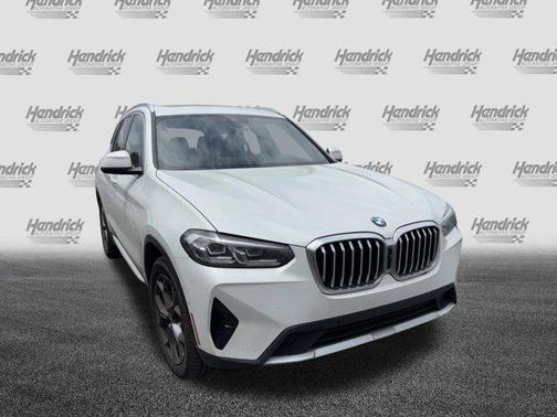 Mineral White Metallic 2024 BMW X3 sDrive30i