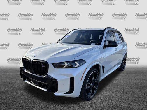 Mineral White Metallic 2026 BMW X5 M60i