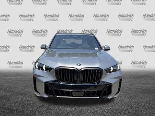 Skyscraper Grey Metallic 2026 BMW X5 sDrive40i