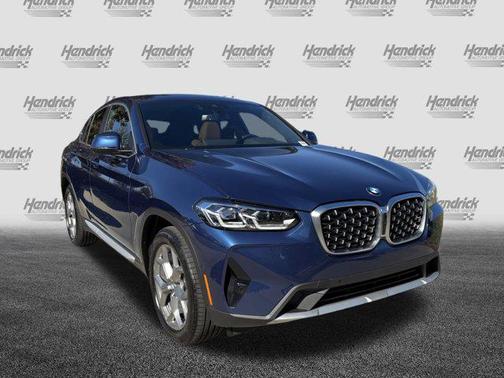 2025 BMW X4 xDrive30i