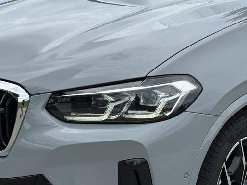 2024 BMW X3 M40i