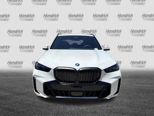 Alpine White 2026 BMW X5 PHEV xDrive50e