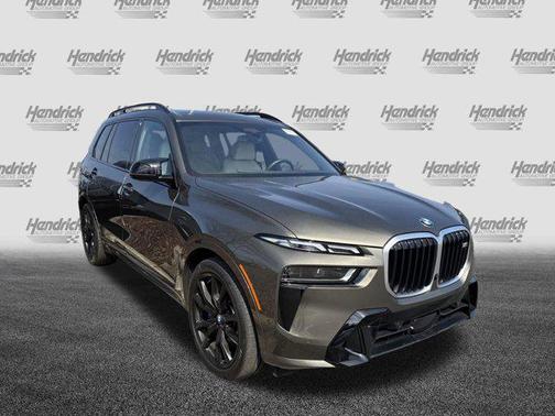 2026 BMW X7 M60i
