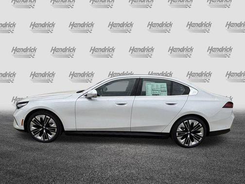 2026 BMW i5 eDrive40