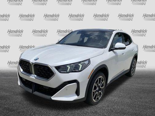 2025 BMW X2 xDrive28i