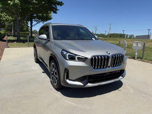 Space Silver Metallic 2026 BMW X1 xDrive28i