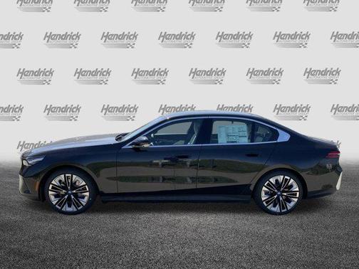 2025 BMW i5 eDrive40