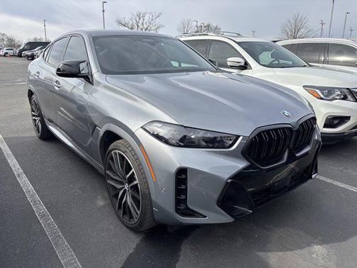2025 BMW X6 M60i