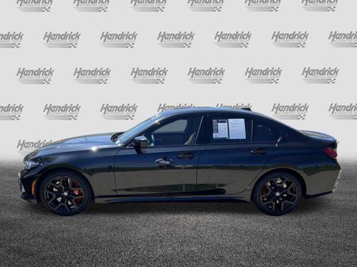 2025 BMW 330 i
