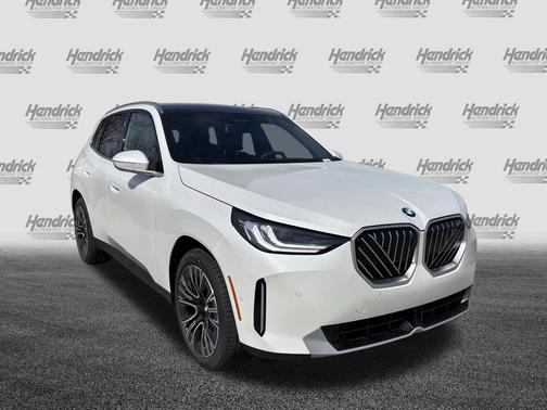 Mineral White Metallic 2026 BMW X3 30 xDrive