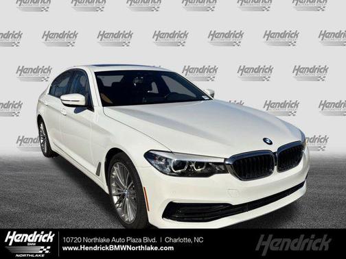 2020 BMW 530 530i Sedan