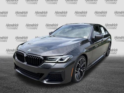 Dark Graphite Metallic 2023 BMW 530 i
