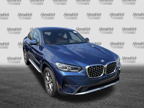 2024 BMW X4 xDrive30i