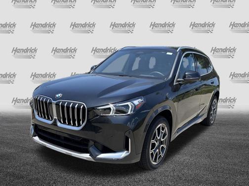 Black Sapphire Metallic 2026 BMW X1 xDrive28i