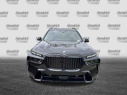 Black Sapphire Metallic 2026 BMW X7 xDrive40i