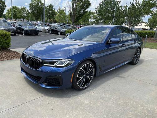 2021 BMW 530 530i