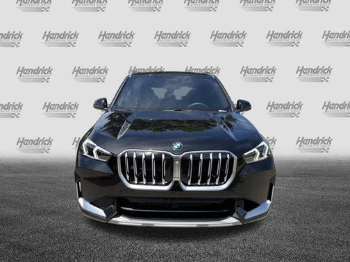 Black Sapphire Metallic 2026 BMW X1 xDrive28i