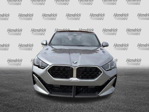 2025 BMW X2 xDrive28i